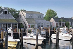 Woof-cottages-pet-friendly-nantucket-MA